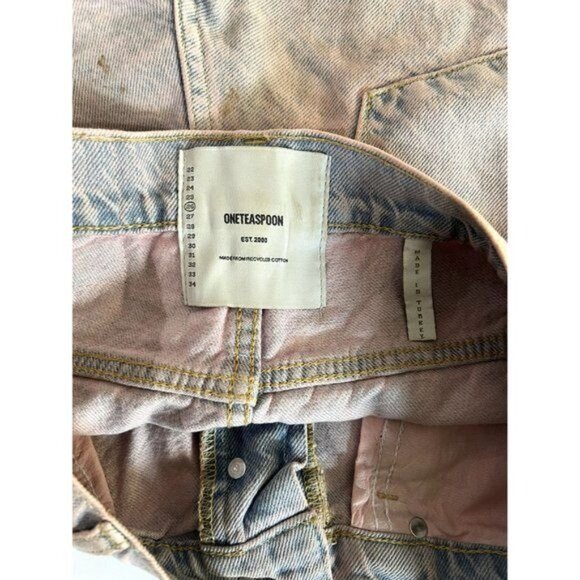 One Teaspoon Cutoff Shorts in Pink - Picture 4 of 4